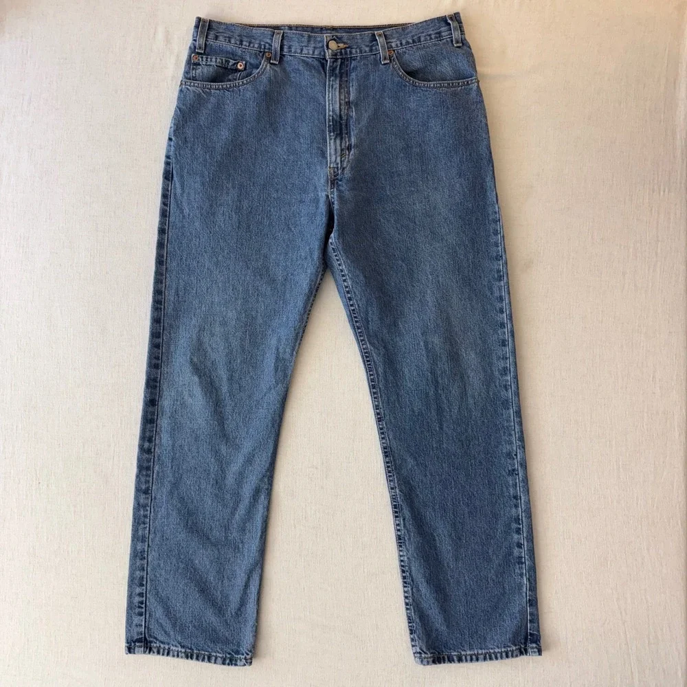 Levis providing fading